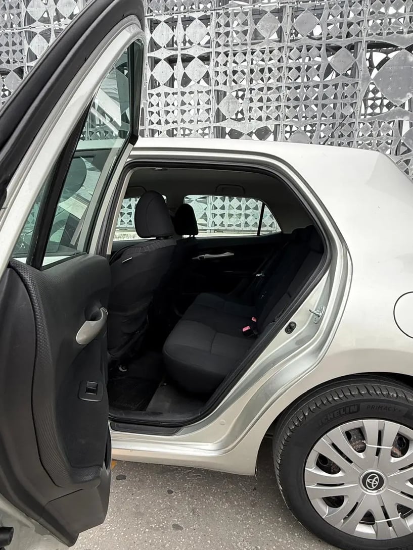 Alquila un coche en Tirana