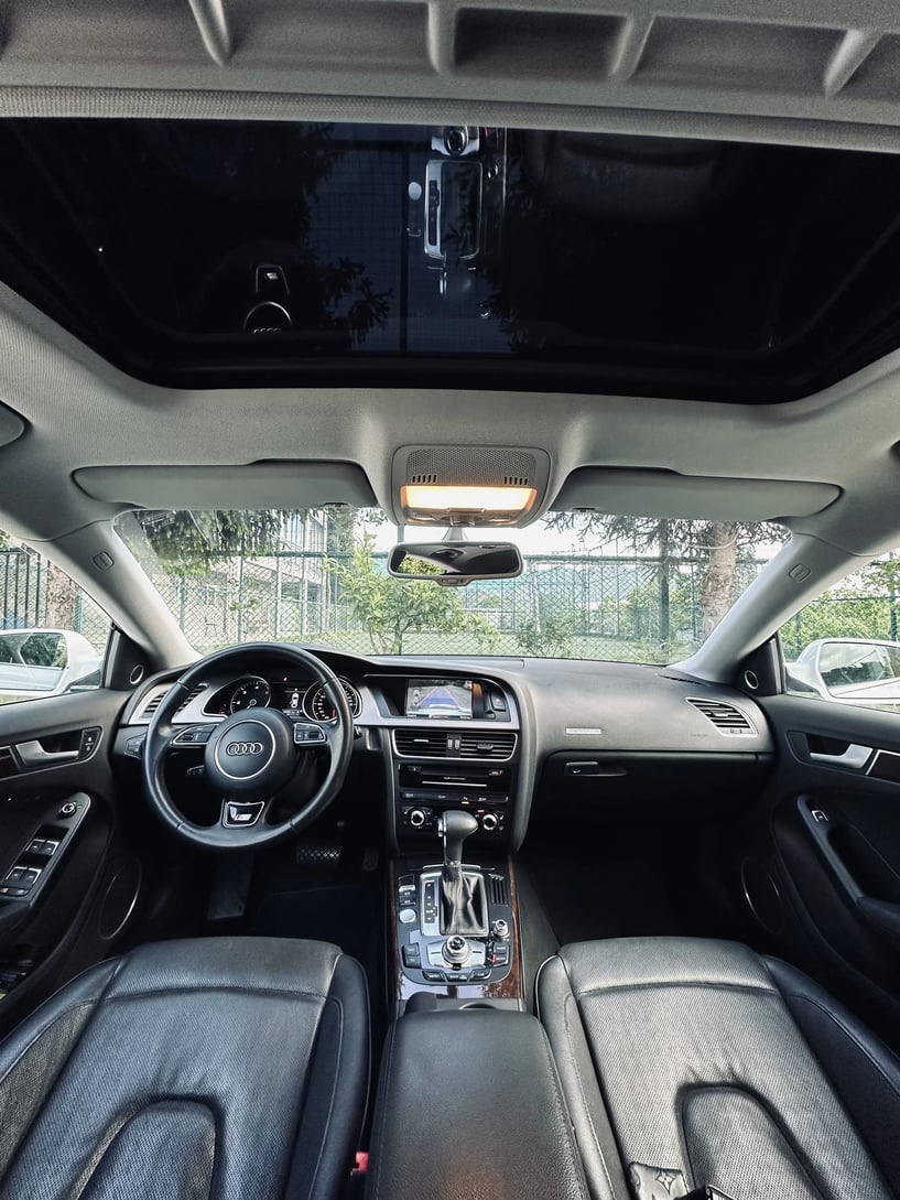 Alquila un coche en Elbasan