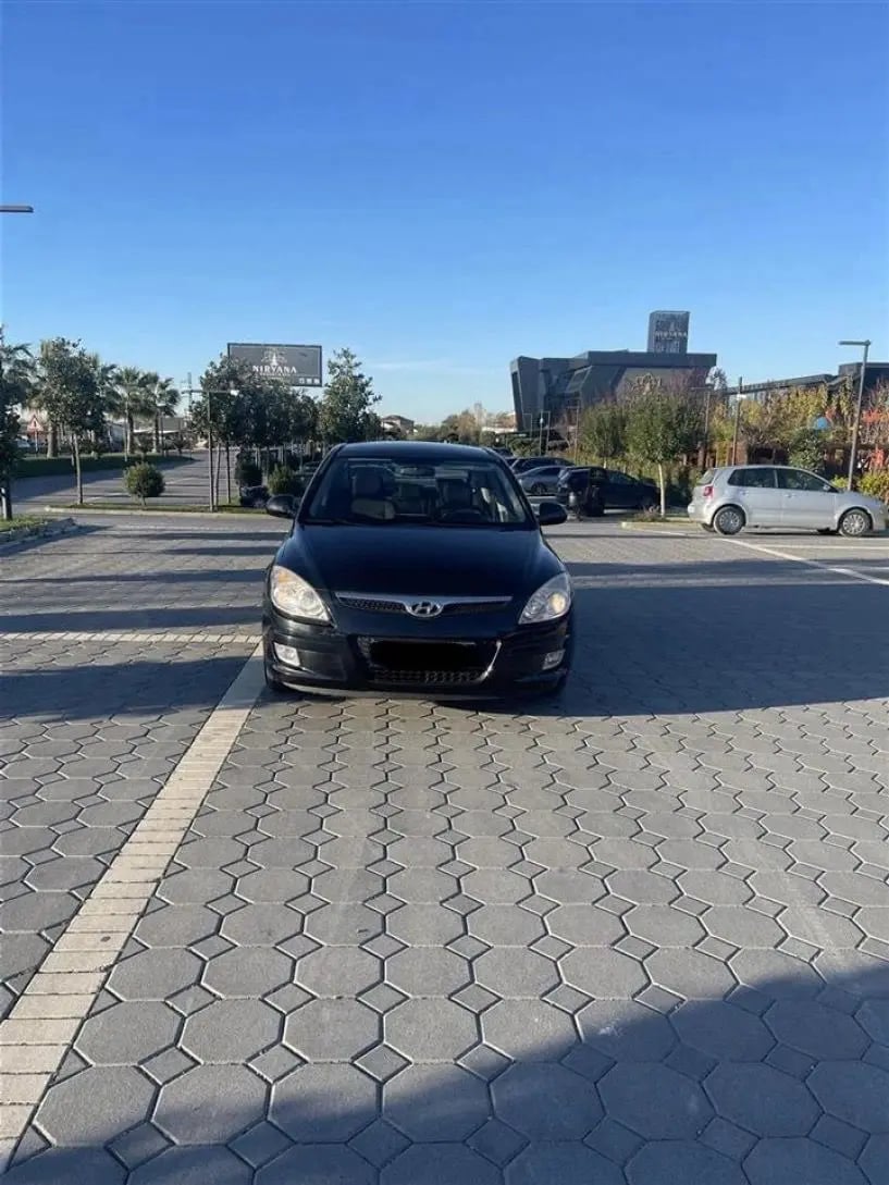 Rent a car in Tirana