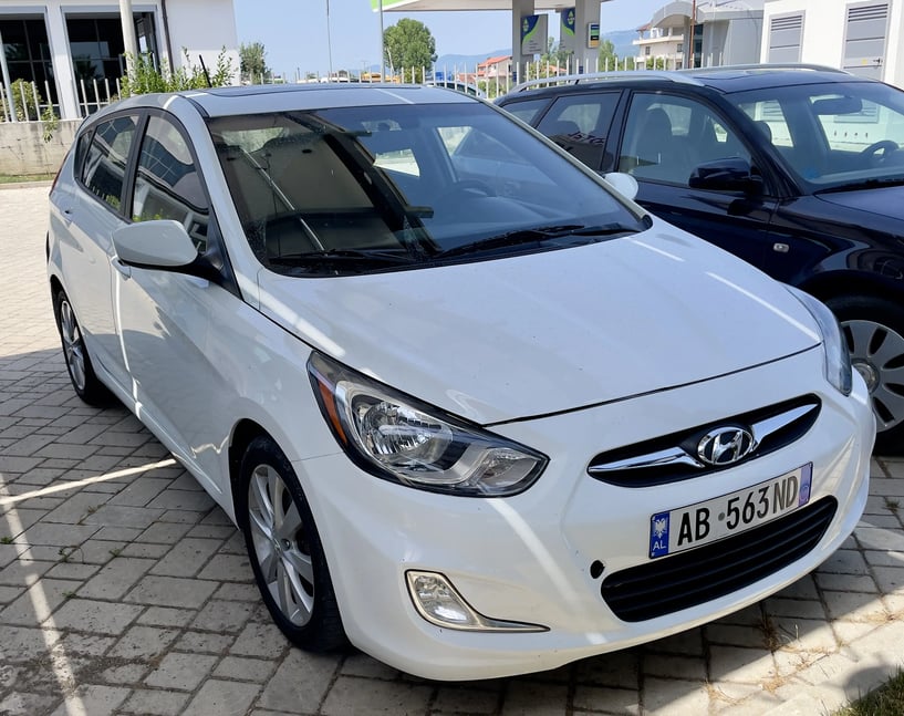 Rent a car in Tirana