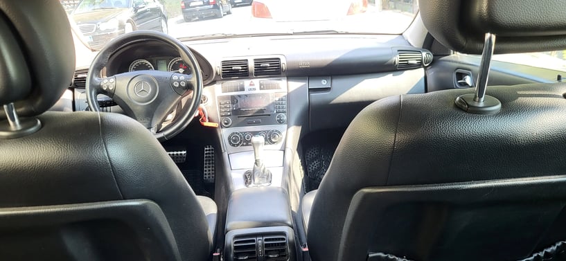 Rent a car in Tirana