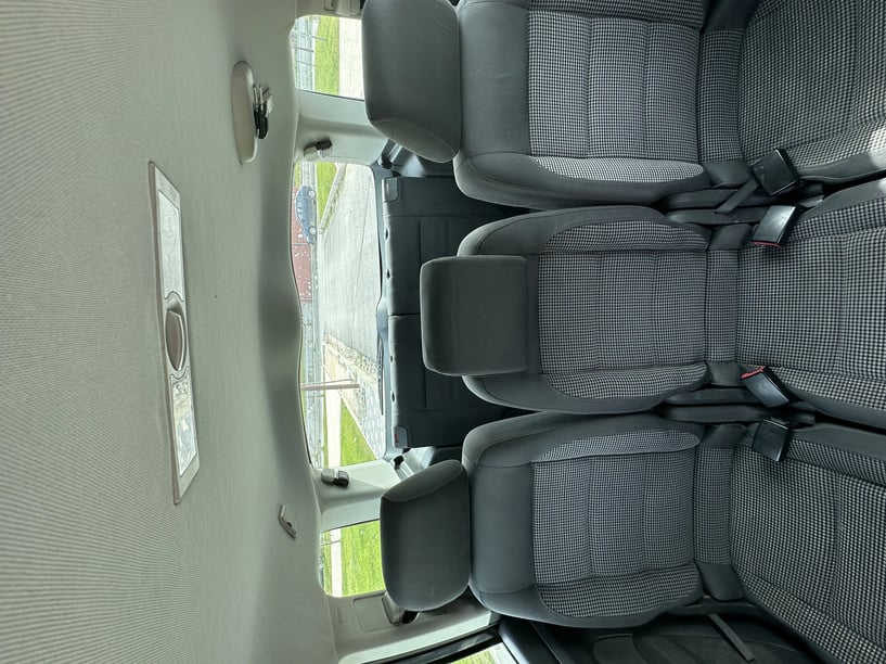 Noleggia un'auto a Tirana