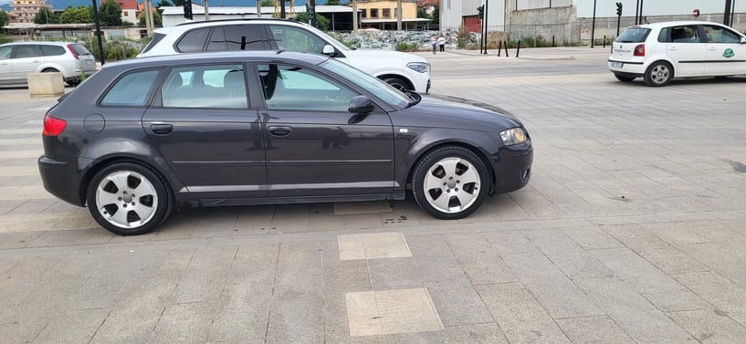 Rent a car in Tirana