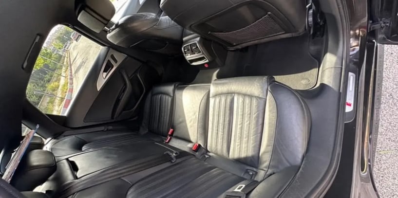 Merrni me qira një makinë në Tirana