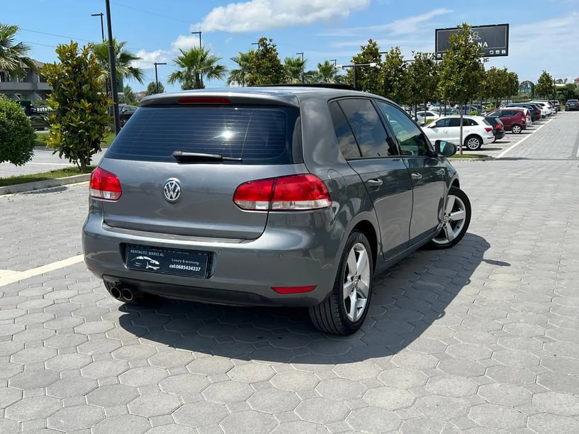 Wynajmij samochód w Tirana