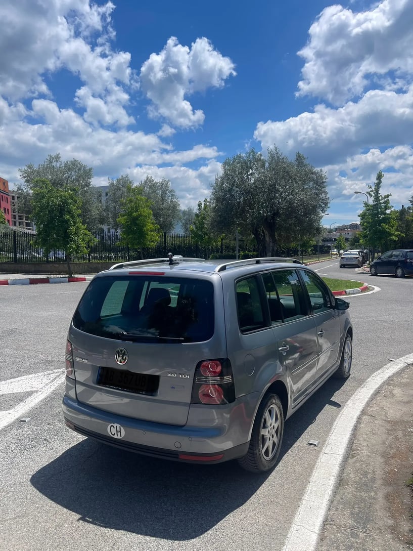 Auto mieten in Tirana