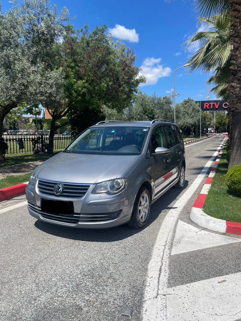 Auto mieten in Tirana