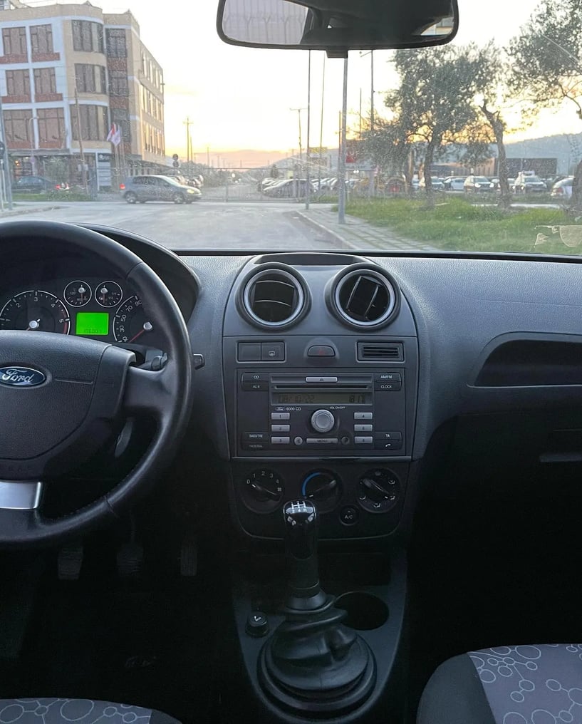 Rent a car in Tirana