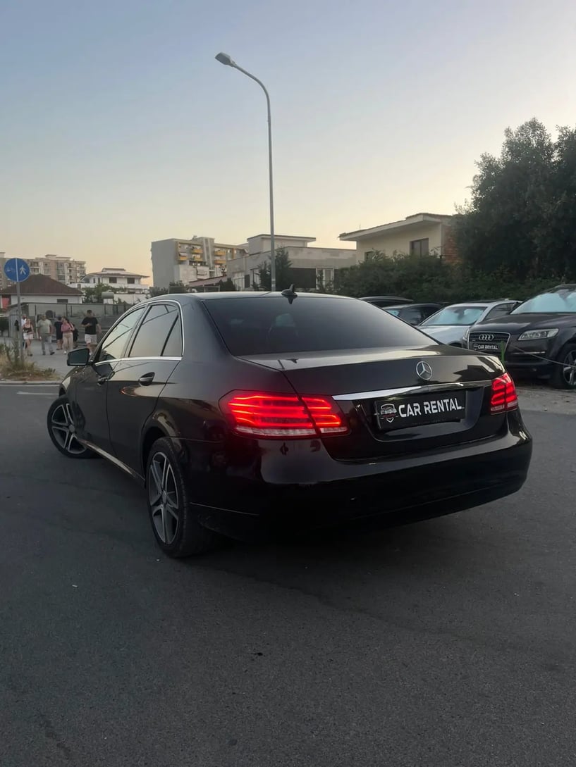 Rent a car in Tirana