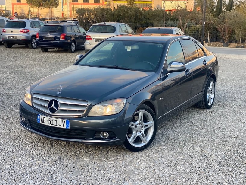 Rent a car in Tirana