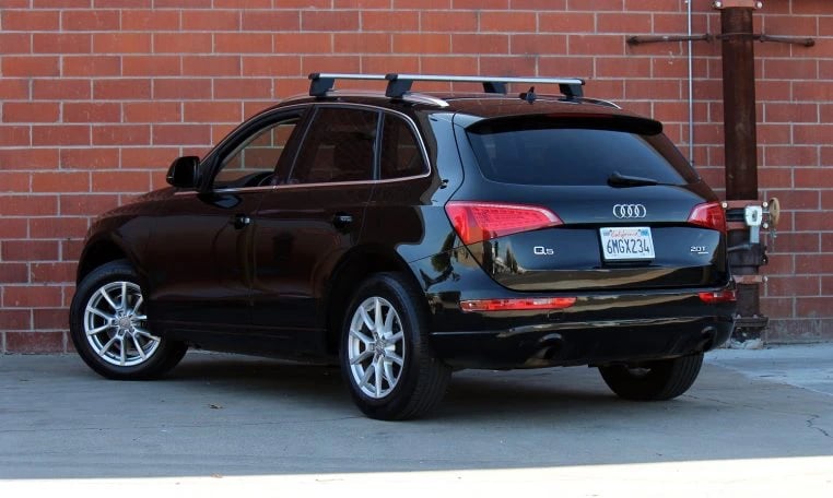 Alquila un coche en Tirana