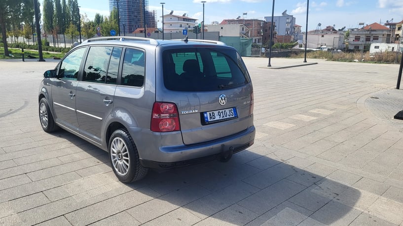 Rent a car in Tirana