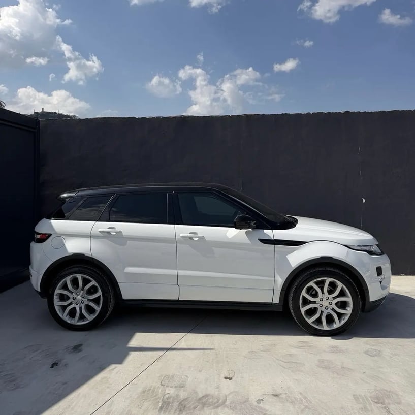 Rent a car in Tirana