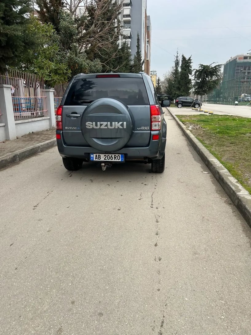 Rent a car in Tirana