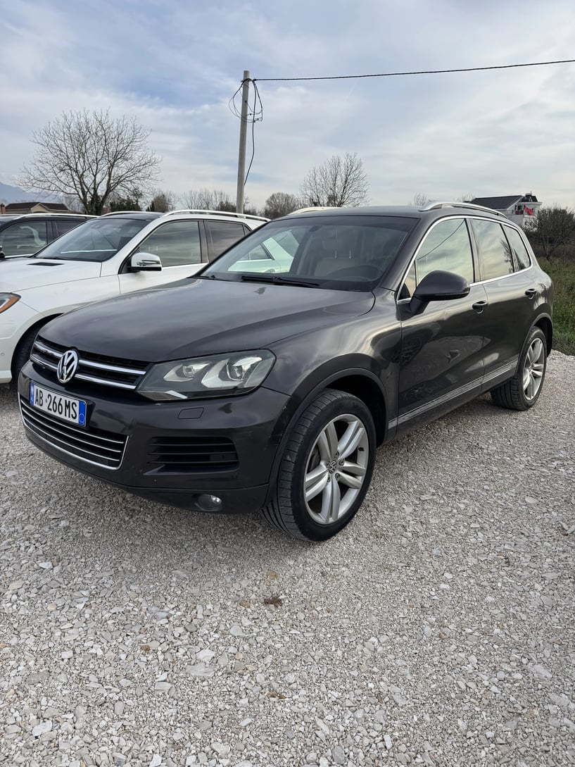 Wynajmij samochód w Tirana