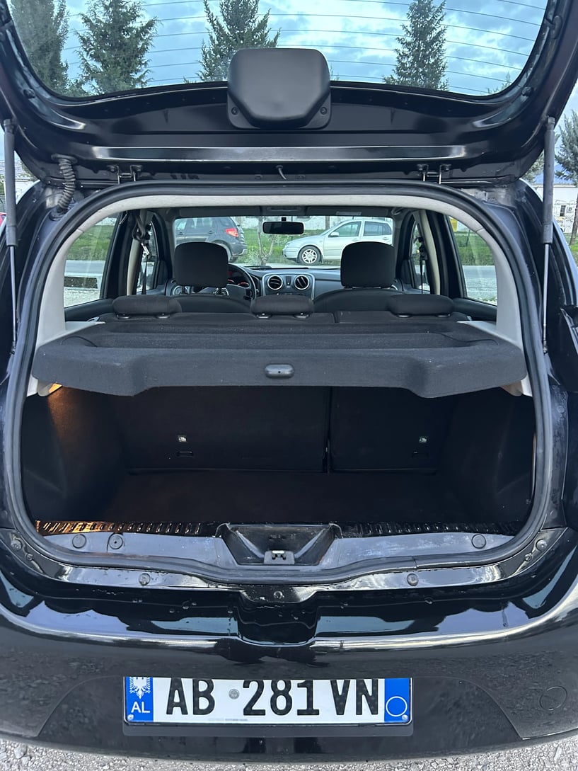 Louer une voiture à Tirana