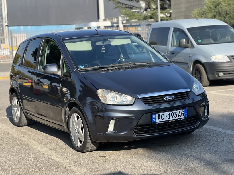 Wynajmij samochód w Durrës