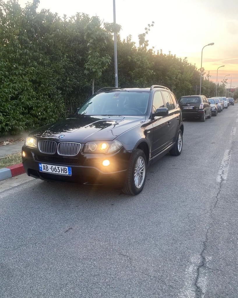 Rent a car in Tirana