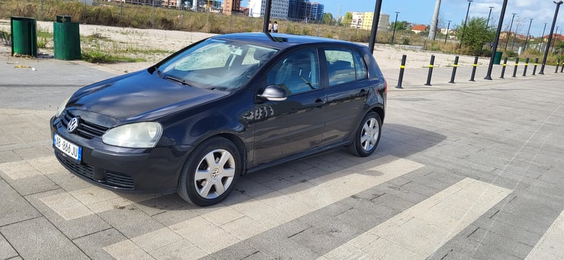 Rent a car in Tirana