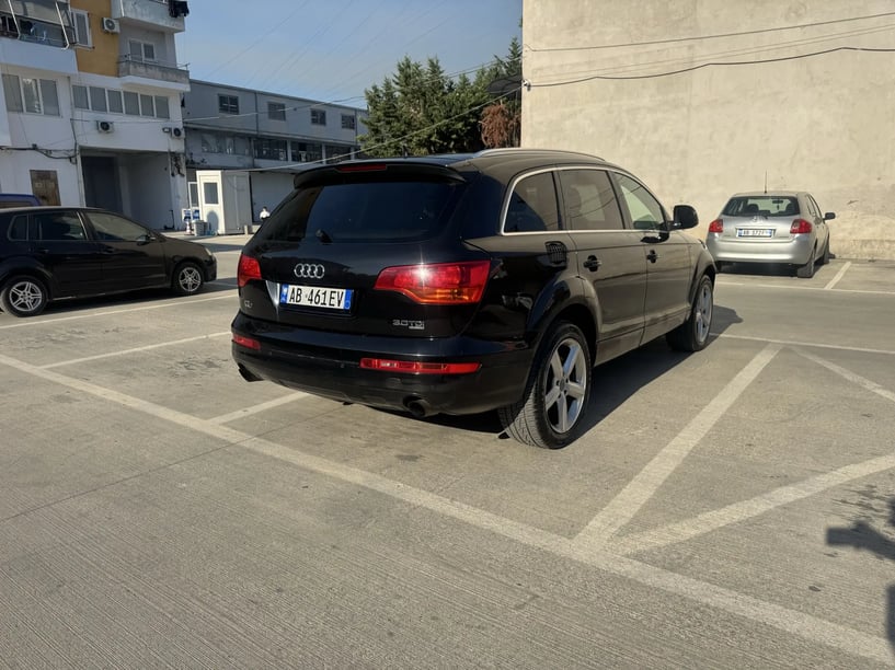 Auto mieten in Tirana