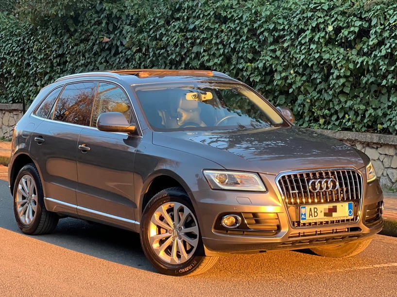 Rent a car in Tirana