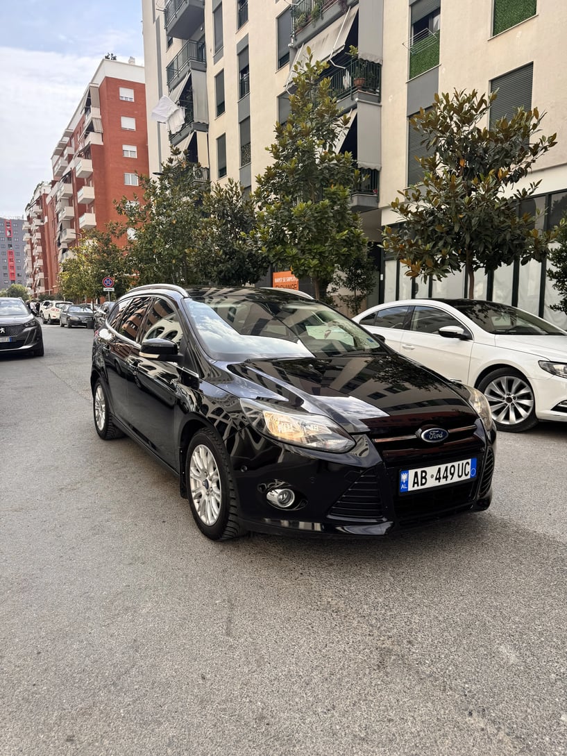 Rent a car in Tirana