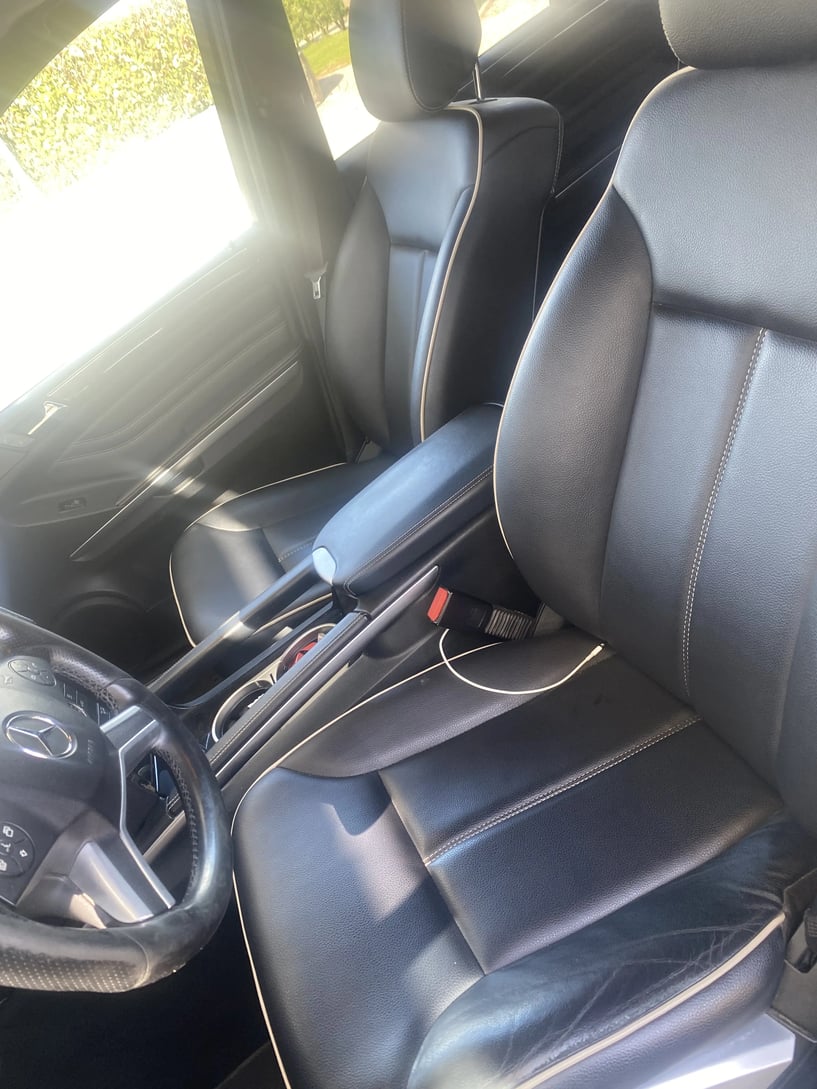 Wynajmij samochód w Tirana