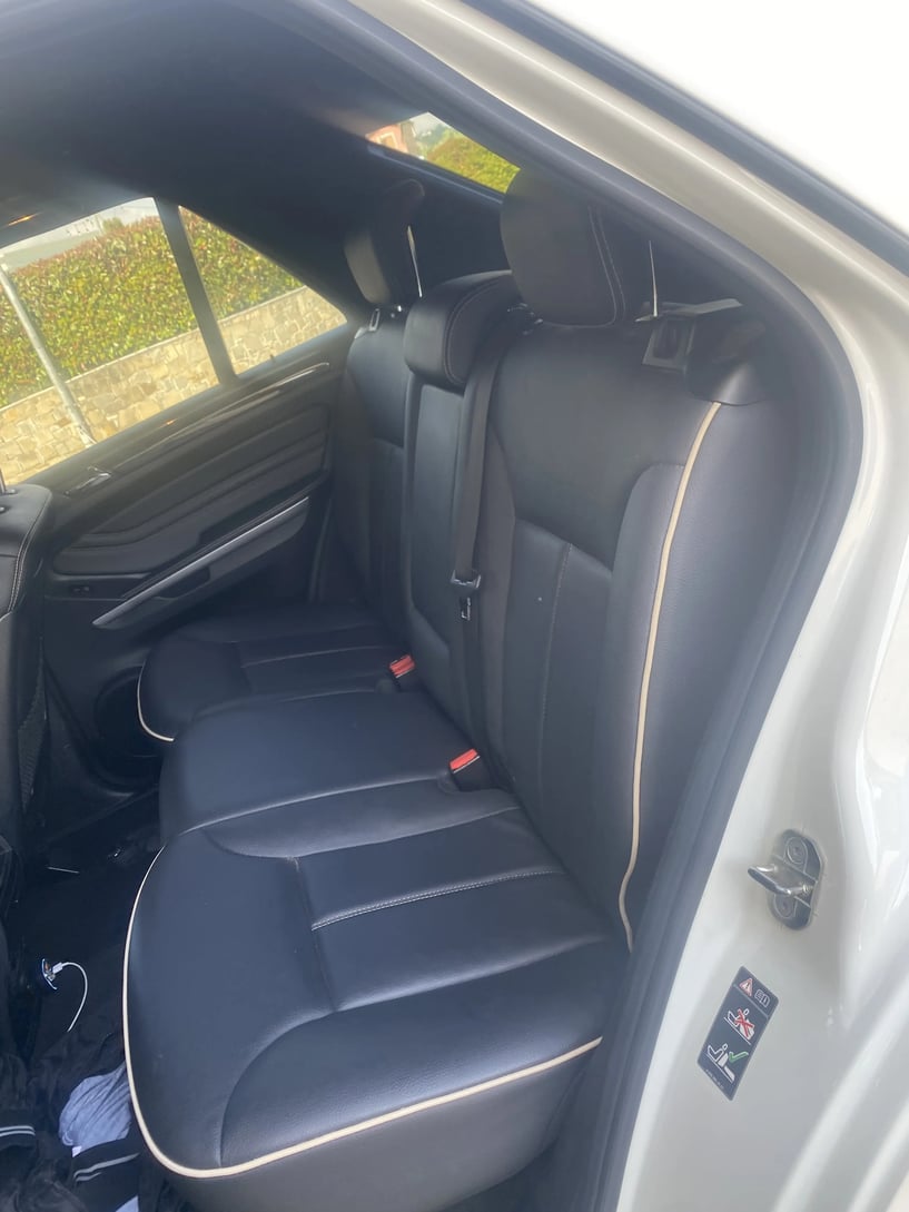 Wynajmij samochód w Tirana