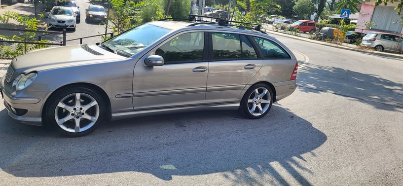Rent a car in Tirana