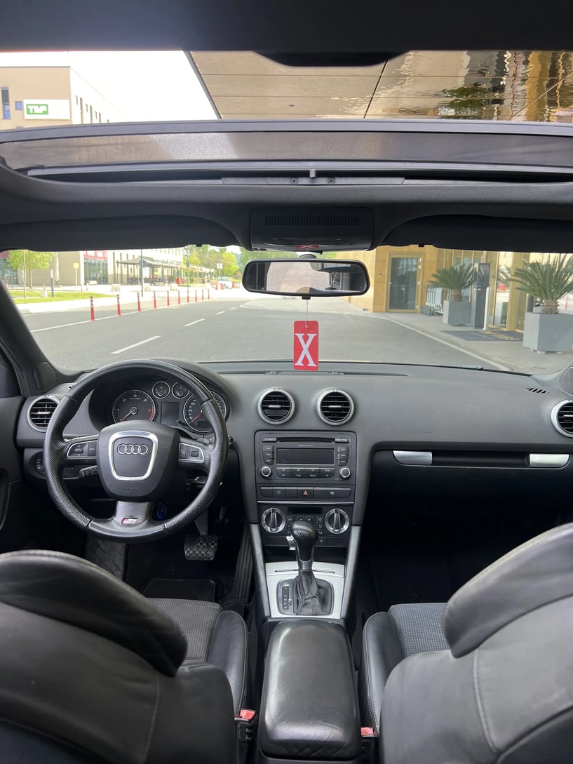 Wynajmij samochód w Tirana