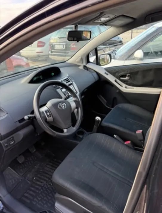 Merrni me qira një makinë në Tirana