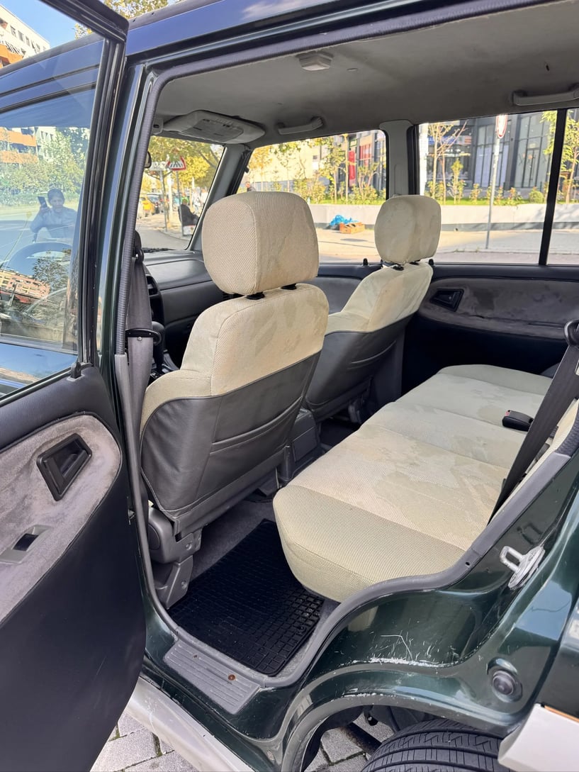Rent a car in Tirana