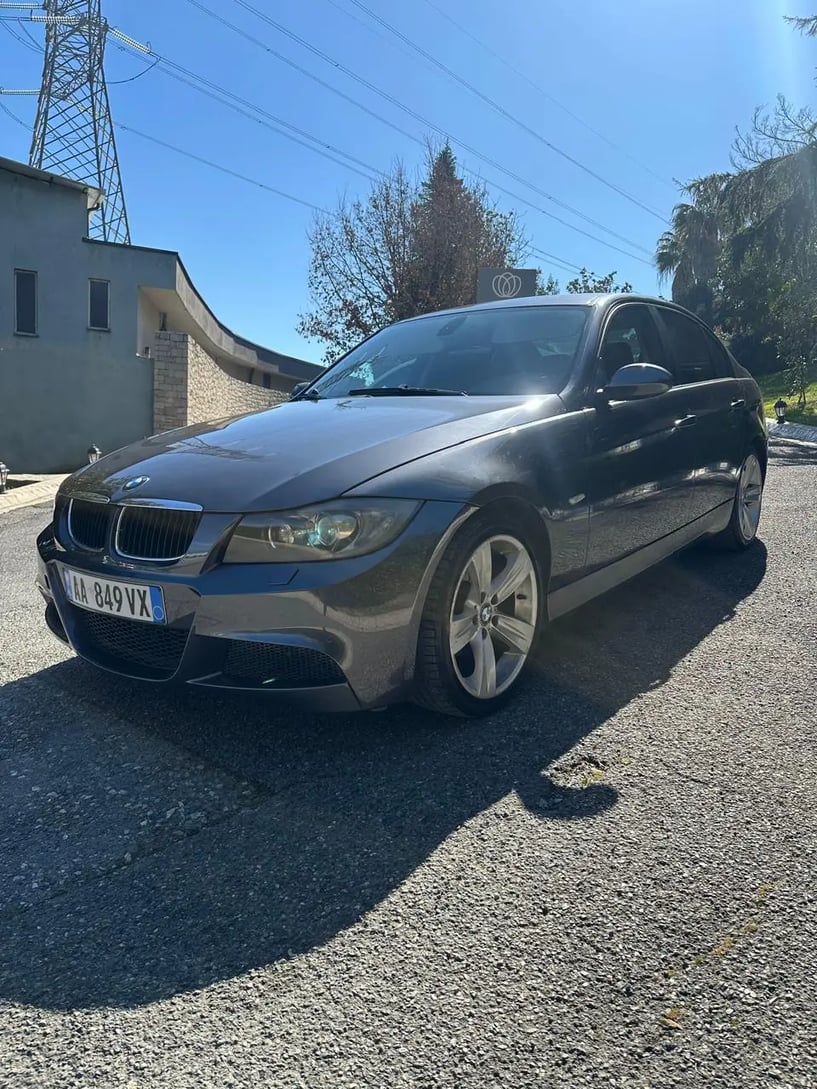 Rent a car in Tirana