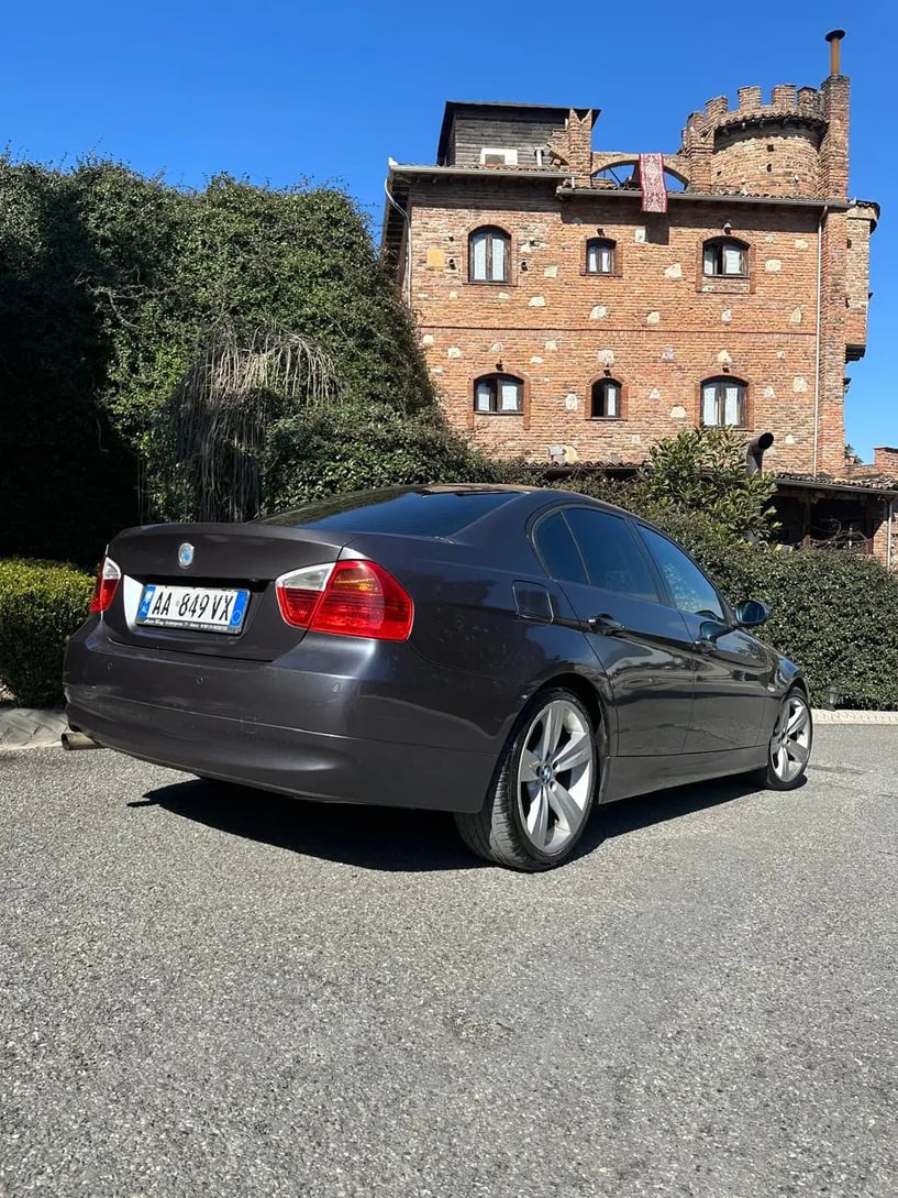 Rent a car in Tirana