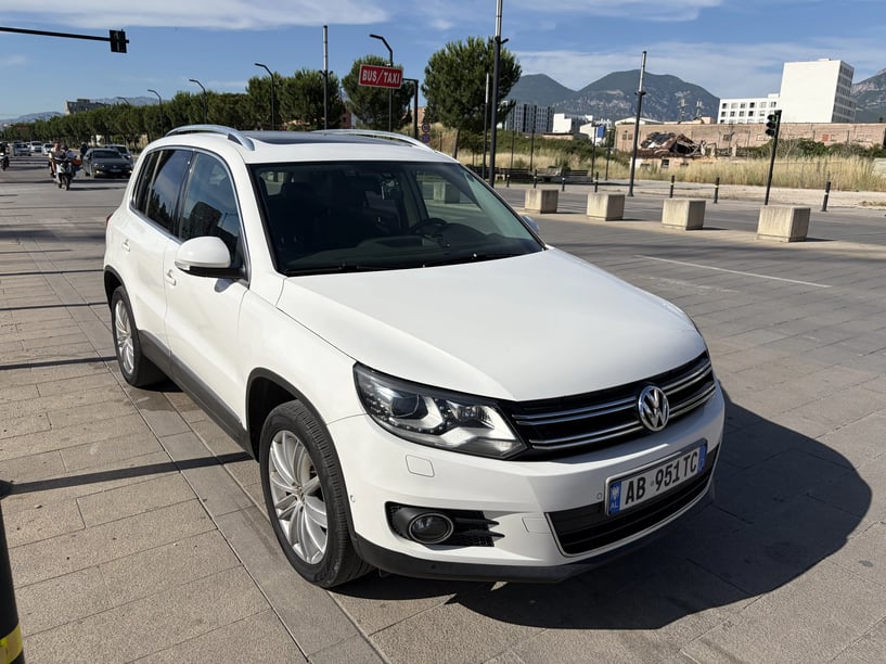Rent a car in Tirana