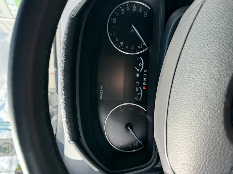 Noleggia un'auto a Tirana