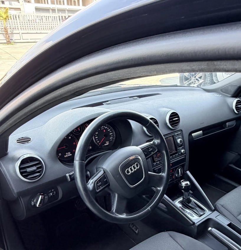 Louer une voiture à Tirana