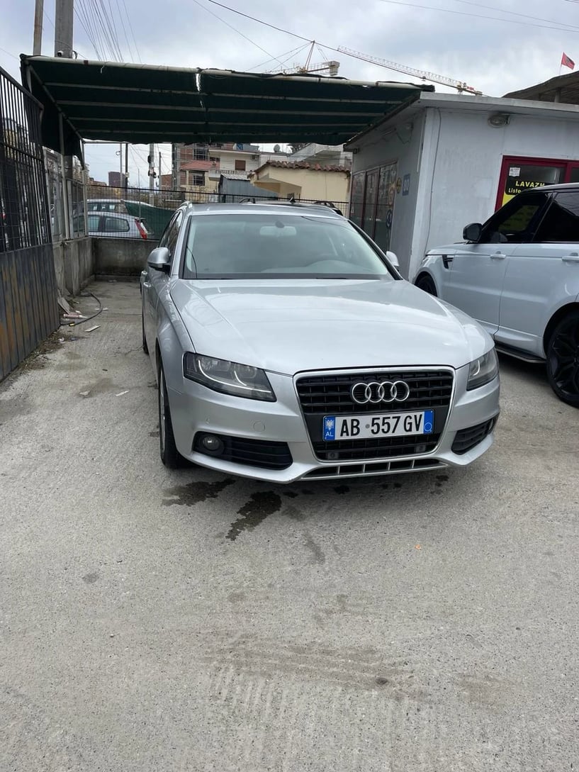 Louer une voiture à Tirana