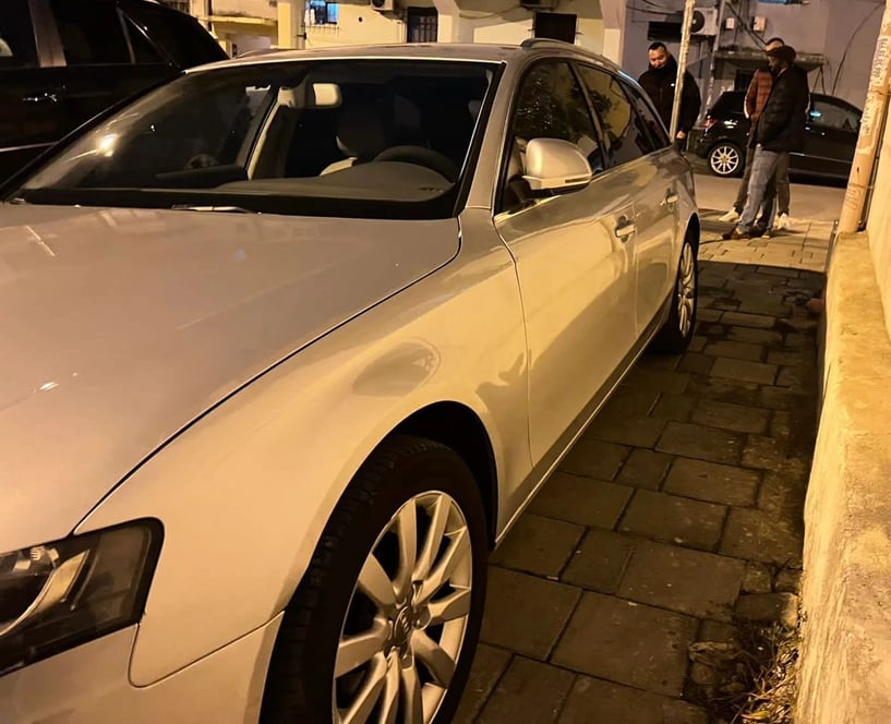 Louer une voiture à Tirana