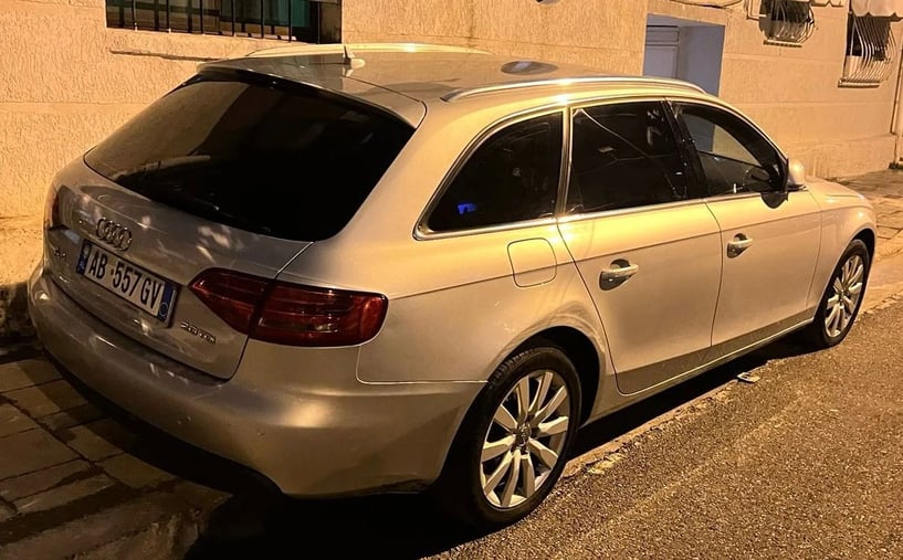 Louer une voiture à Tirana