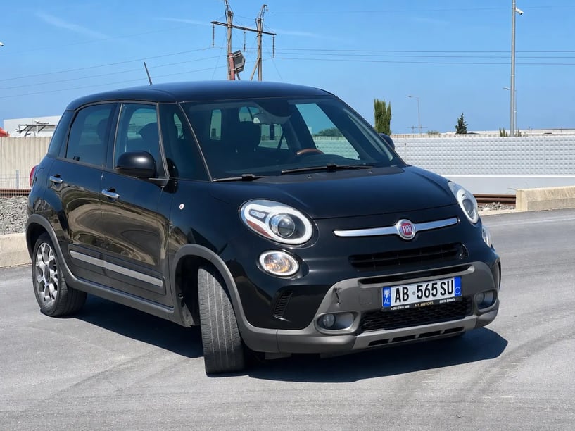 Rent a car in Durrës
