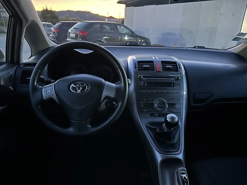 Rent a car in Tirana