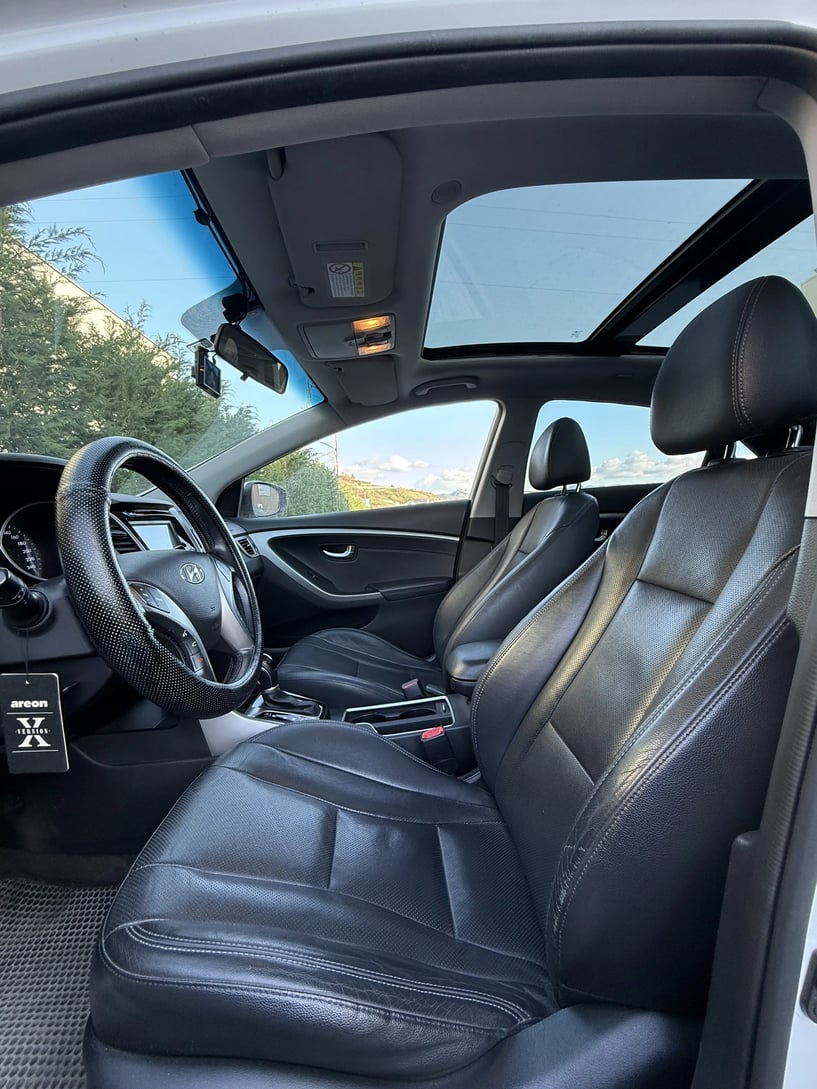 Rent a car in Tirana