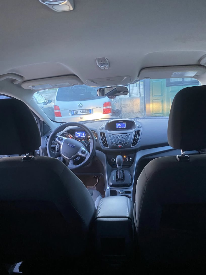 Rent a car in Tirana