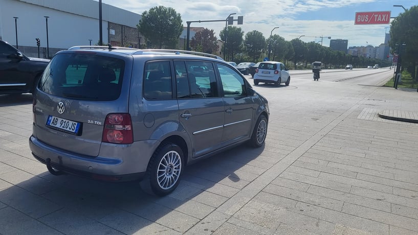 Rent a car in Tirana