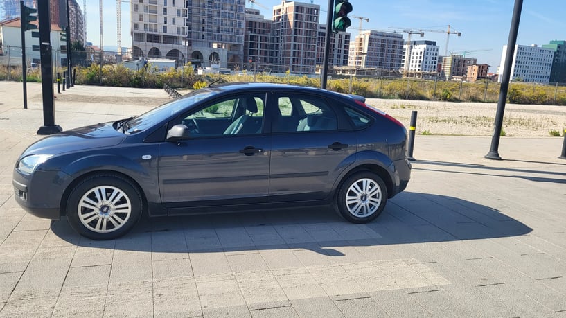Rent a car in Tirana