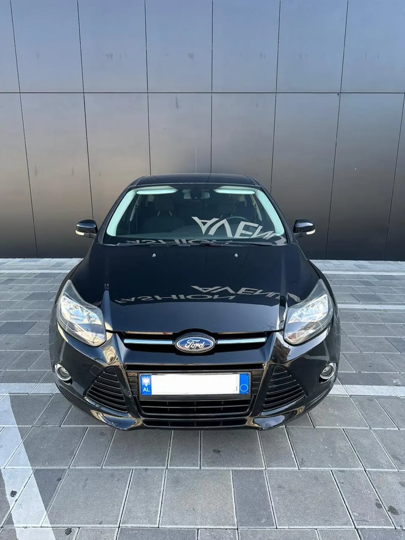 Rent a car in Tirana