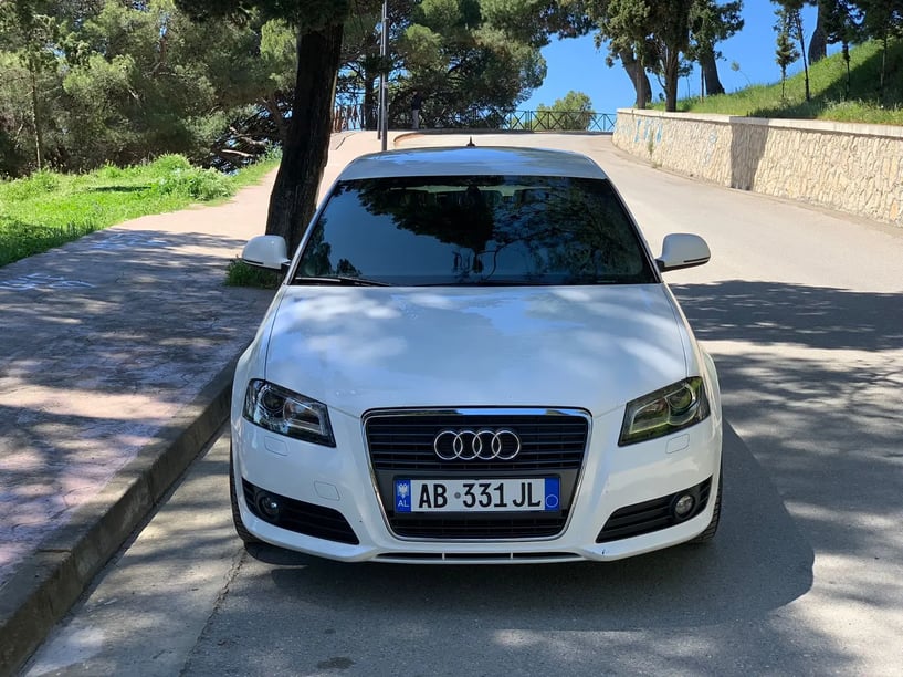 Auto mieten in Tirana