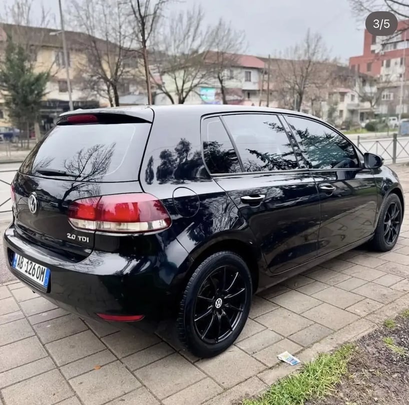 Rent a car in Tirana