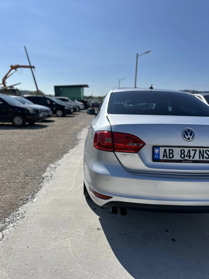 Auto mieten in Tirana